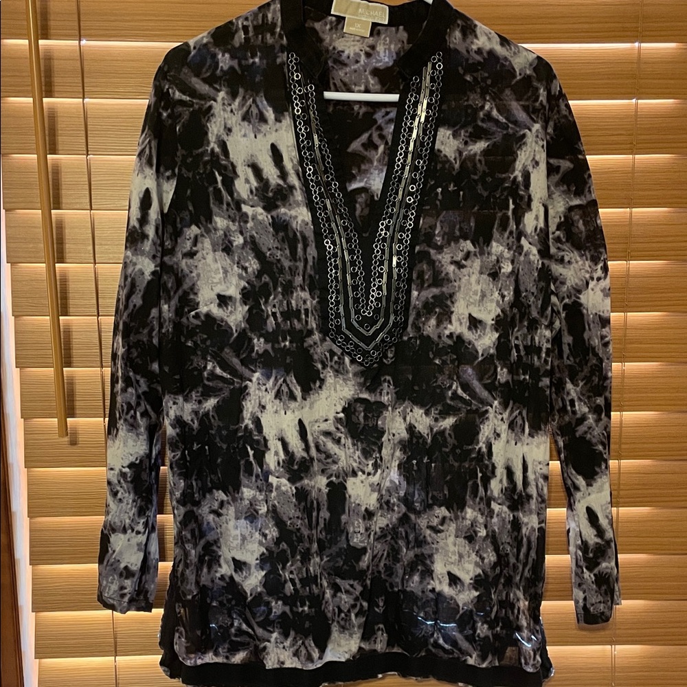 Michael Kors Black and White Tunic Top